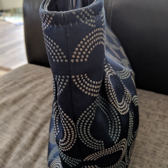 Coach Purse - Picture 6 of 8